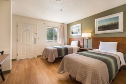  - HomeTowne Studios Spartanburg