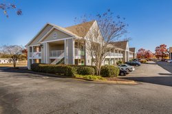  - HomeTowne Studios Spartanburg