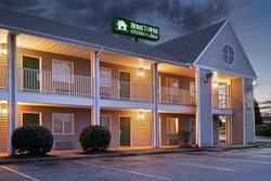  - HomeTowne Studios Spartanburg