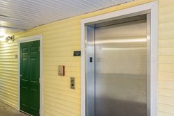  - HomeTowne Studios Airport Nashville