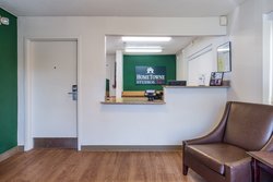  - HomeTowne Studios Airport Nashville