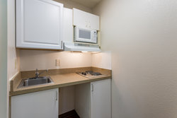  - HomeTowne Studios Airport Nashville