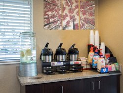  - Red Roof Plus+ Inn & Suites Dublin