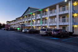  - HomeTowne Studios Maple Shade