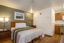  - HomeTowne Studios Maple Shade