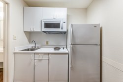  - HomeTowne Studios Sharonville - I-75, Exit 15