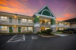  - HomeTowne Studios Sharonville - I-75, Exit 15