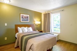  - HomeTowne Studios Waukegan