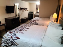  - Red Roof Inn Staunton - I-81, Exit 225