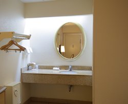  - Red Roof Inn Lafayette - I-10, Exit 101