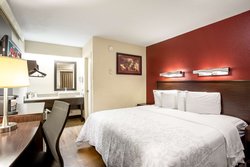  - Red Roof Plus+ Inn & Suites Linthicum