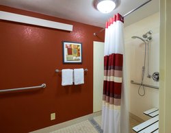  - Red Roof Inn Salem