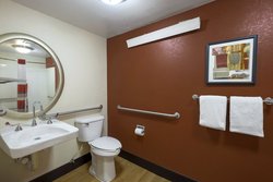  - Red Roof Inn Salem