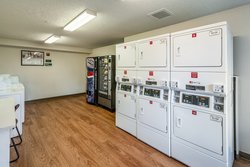  - HomeTowne Studios Spokane Valley