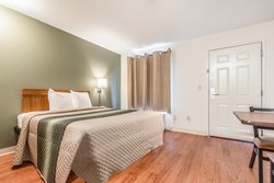  - HomeTowne Studios West Phoenix - I-10, Exit 137 & 139