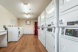  - HomeTowne Studios West Phoenix - I-10, Exit 137 & 139