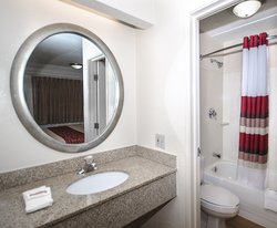  - Red Roof Inn Oxford Valley Langhorne - I-295, Exit 5