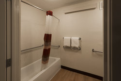  - Red Roof Plus+ Inn & Suites Willowbrook - I-55, Exit 274