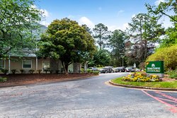  - HomeTowne Studios Lawrenceville