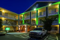  - HomeTowne Studios University Parkway Winston-Salem