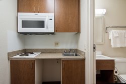  - HomeTowne Studios Research Triangle Durham - I-40, Exit 278