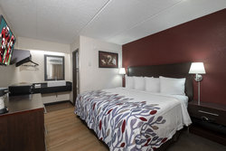  - Red Roof Inn Champaign - I-74, Exit 182