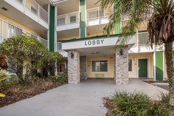  - HomeTowne Studios UCF Area Orlando