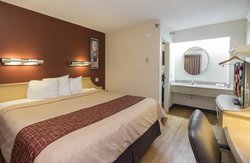  - Red Roof Inn Sharonville - I-75, Exit 15