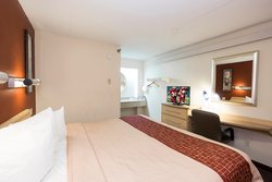  - Red Roof Inn Sharonville - I-75, Exit 15