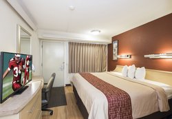  - Red Roof Inn Sharonville - I-75, Exit 15