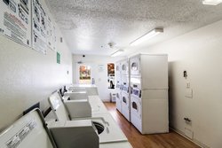  - HomeTowne Studios West Oaks Houston