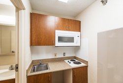  - HomeTowne Studios West Oaks Houston