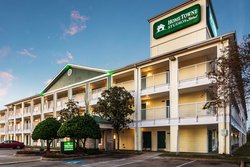  - HomeTowne Studios West Oaks Houston