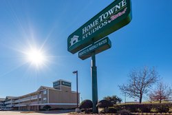  - HomeTowne Studios Mesquite - I-30, Exits 56A & 57