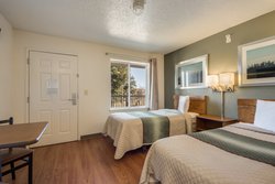  - HomeTowne Studios Mesquite - I-30, Exits 56A & 57