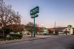  - HomeTowne Studios West Austin