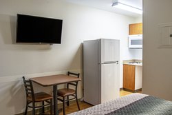  - HomeTowne Studios North Salem