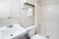  - HomeTowne Studios Airport Colorado Springs