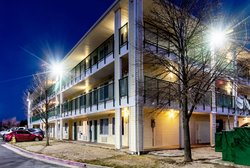  - HomeTowne Studios Airport Colorado Springs