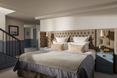 THE GLENEAGLES HOTEL - Photo 12