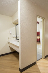  - Red Roof Inn Brookhollow Houston