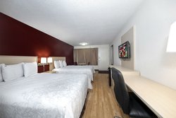  - Red Roof Plus+ Inn & Suites Naples