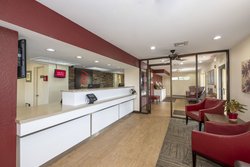  - Red Roof Plus+ Inn & Suites Naples