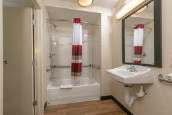  - Red Roof Plus+ Inn & Suites Airport Nashville - I-40, Exit 216