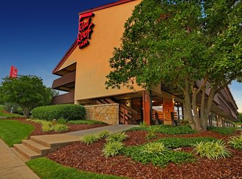 Red Roof Inn-Johnson City