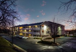  - HomeTowne Studios Thornton - I-25, Exit 219