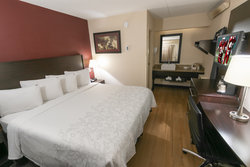  - Red Roof Plus+ Inn & Suites Timonium