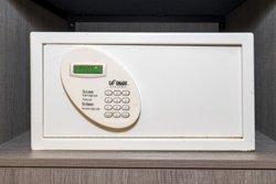  - Red Roof Inn Tinton Falls