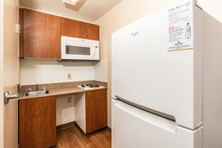  - HomeTowne Studios West Fresno