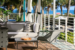  - Kimpton Surfcomber Hotel Miami Beach